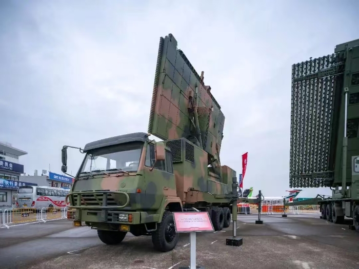 大型實(shí)裝 大型實(shí)裝